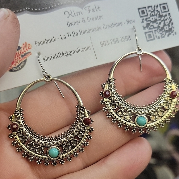 Silver Tone and Faux Turquoise Hoop 1.5" Earrings - Picture 1 of 1